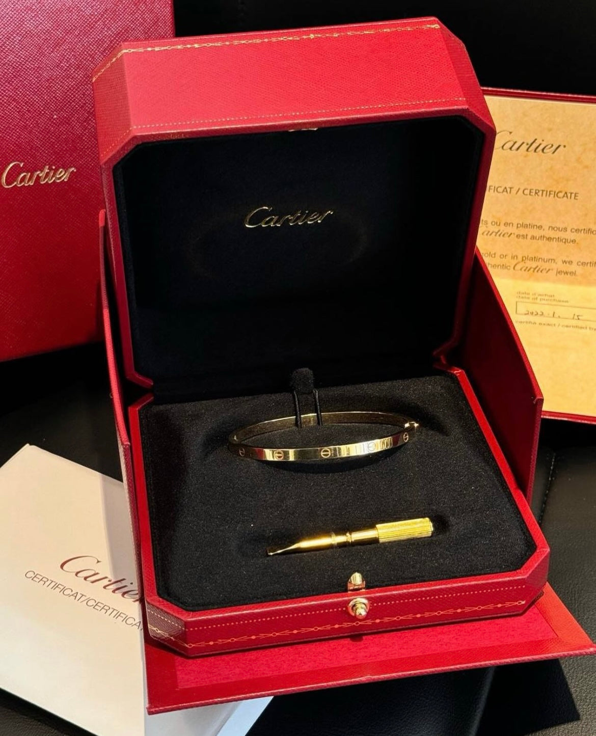 CARTIER Love Bracelet Small Model in 18K Yellow Gold, size 17 - year 2022