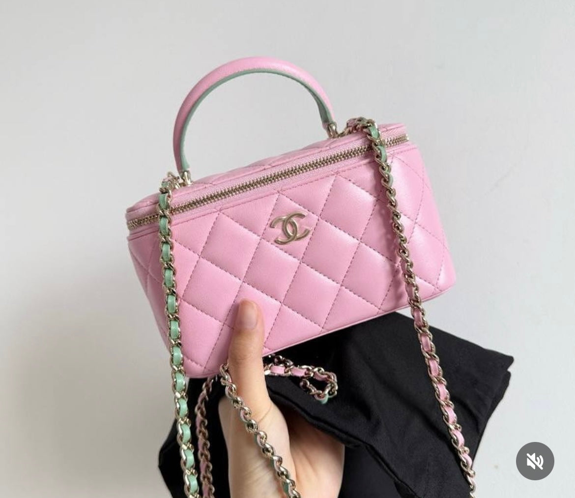 CHANEL 23P Top Handle Vanity Case in Pink Lambskin GHW - microchip